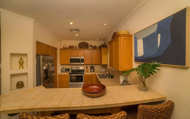 Del Mar 5F 3 bedr 2 bath