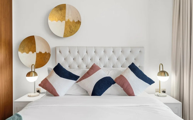 Burj Khalifa at Dusk-907