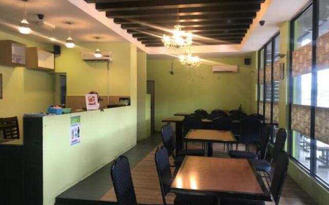 Sarikei Garden Hotel