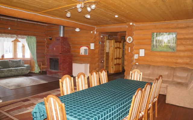 Russkaya Usadba Country Club