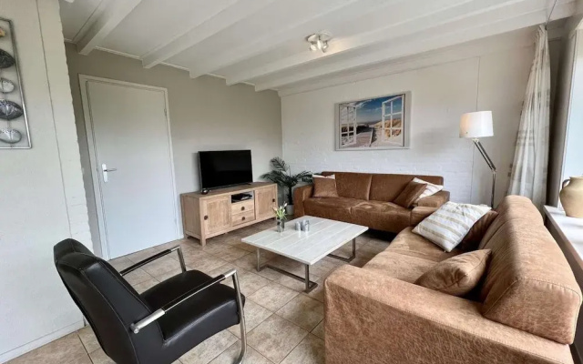 Detached Holiday Home With Garden