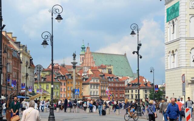 Studio Panorama - Night and Day