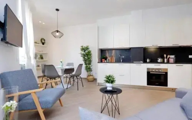 Hintown Duomo Flat