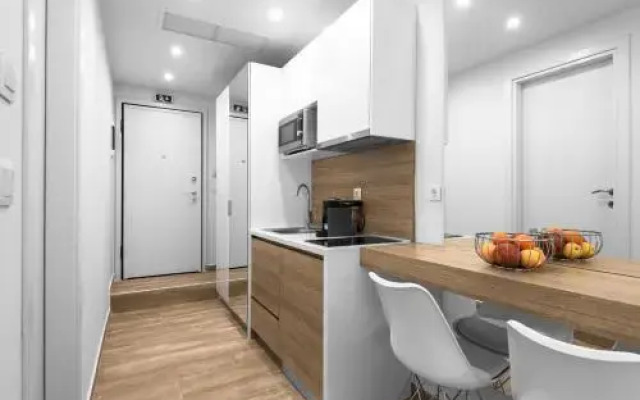 Hermes Suites, Nilie Hospitality MGMT