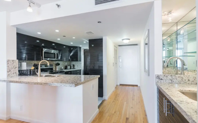 Glamorous 3 Bedroom with a View