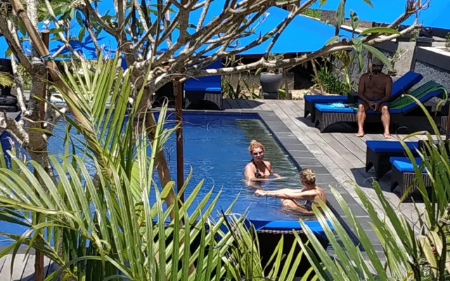 Tatak Bunut Villa Ceningan