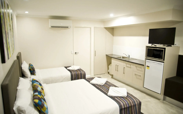 Roma Central Motel