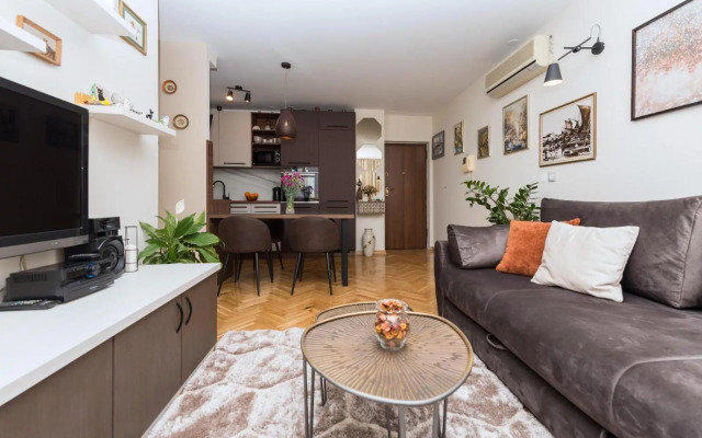 Brand new! Chic apartment Zoja near beach