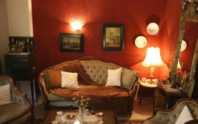 Montage Suites Hotel