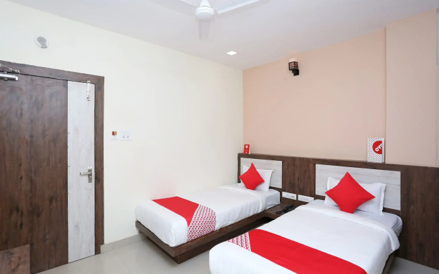OYO Flagship 22336 Mancheswar Industrial Estate