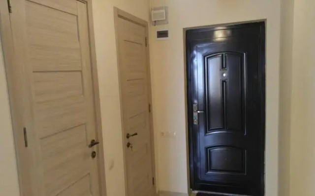 Flat 82