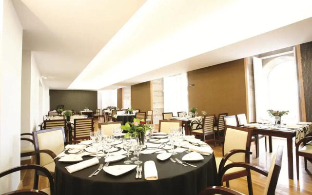 Montebelo Palácio dos Melos Viseu Historic Hotel