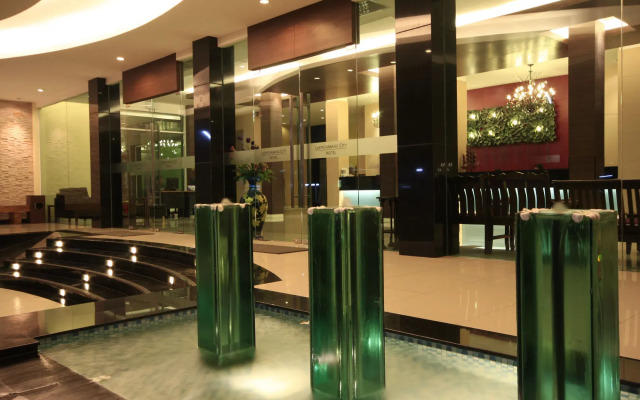 Laemchabang City Hotel