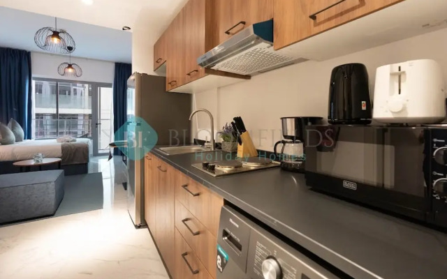 Premium Studio in Oasis - 318