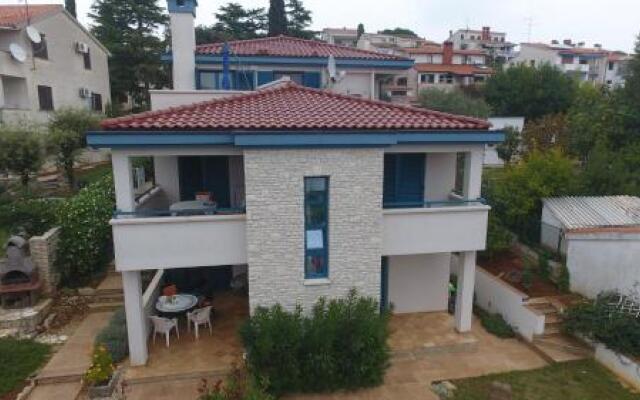 Rooms and Apartments Villa Dama