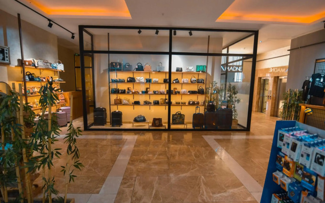 Royal Comfort Hotel