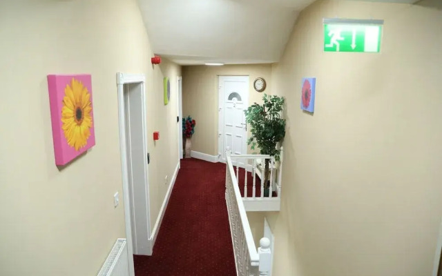 Birmingham Central Station Apartment