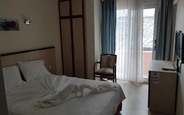 Ayhan Otel