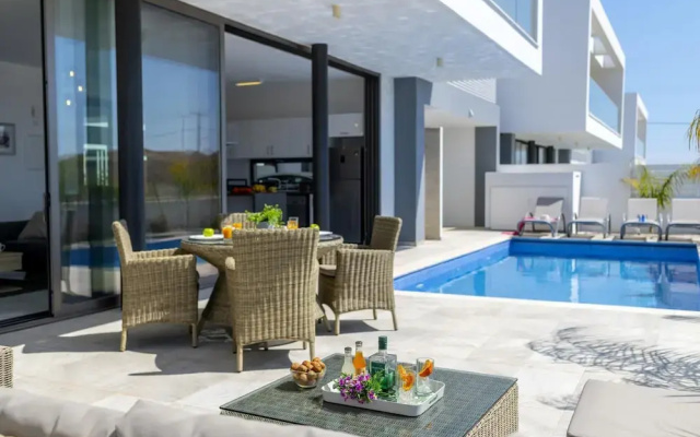 Protaras Royal Pearl Villa 7