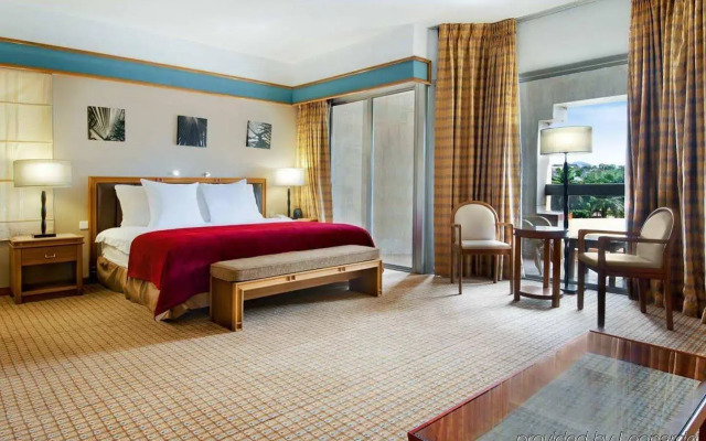 Hilton Yaounde