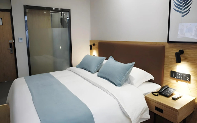 GreenTree Inn Express Anhui Anqing Jixian Nan Road