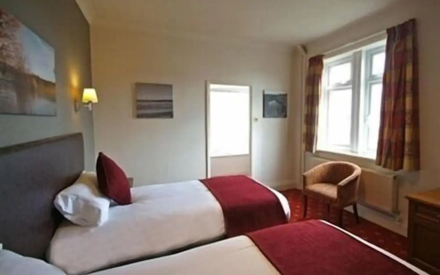 Royal Hotel