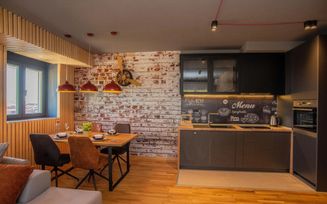 Stylish Two Bedroom Apartment at Ljubovic-Hill Park