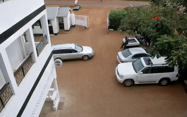 Siaya White Hotel