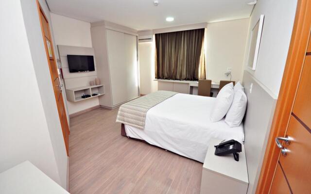 Diamond Plaza Hotel