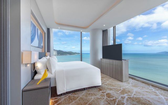 voco Scenia Bay Nha Trang by IHG