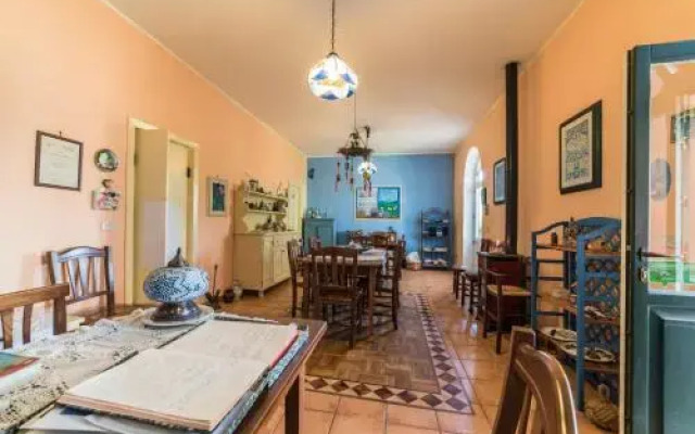 Country House Araba Phoenix