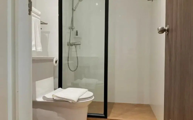 35 Bow Hotel