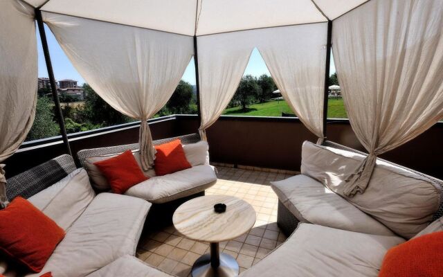 La Meridiana Bleisure Hotel