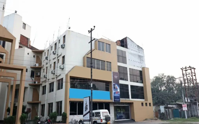 Hotel Ta Tin By OYO Rooms