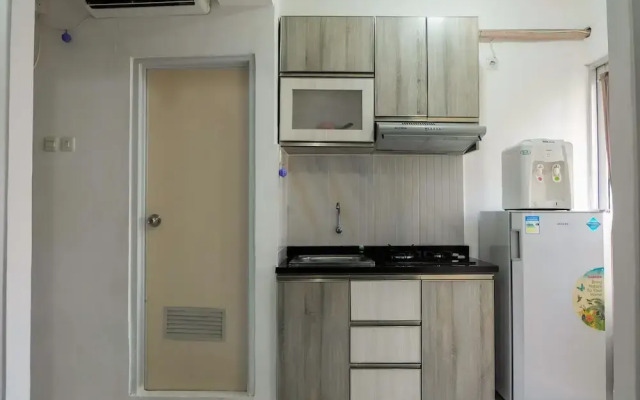 Simply Homey 2BR Pancoran Riverside Apartment