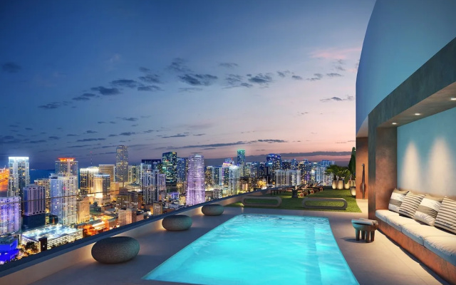 Miami Vacation Rentals - District 225