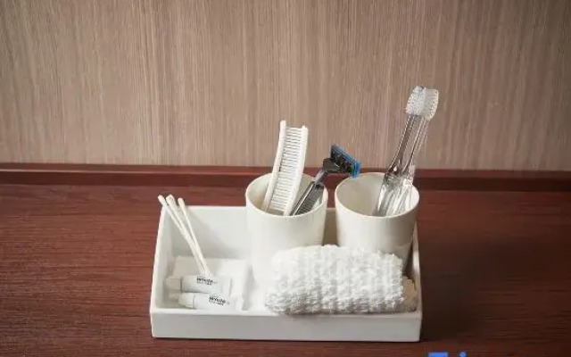 Y'sinn Naha Orokuekimae