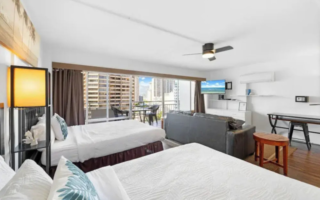 Ilikai Hotel Studio