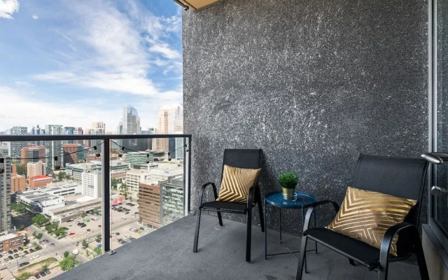 GLOBALSTAY. Modern Downtown Condos. Free parking