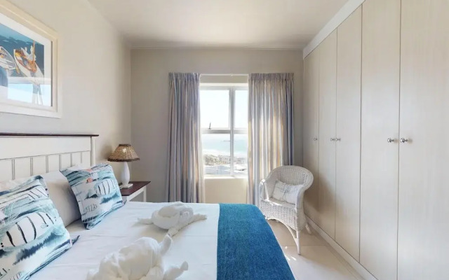 Estoril Beachfront Condo