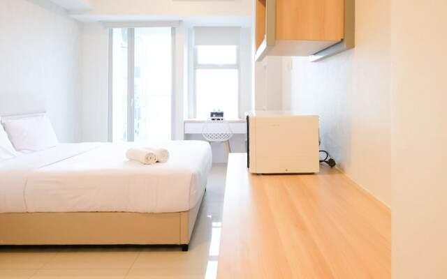 Cozy Stay Studio Connected With Mall At Supermall Mansion Apartment
