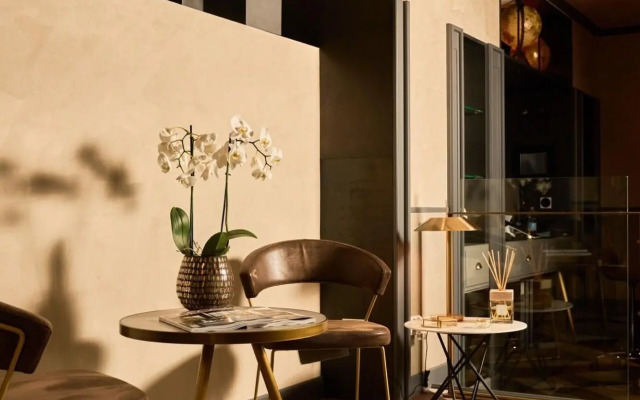 Loly Boutique Hotel
