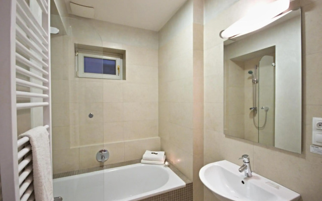 RiverView Apartments