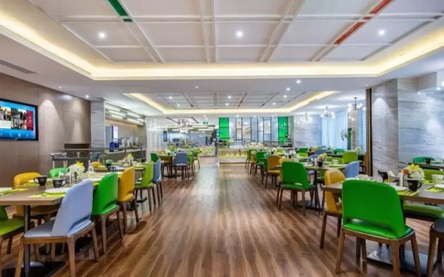 Hampton by Hilton Xiamen Liangan Financial Center