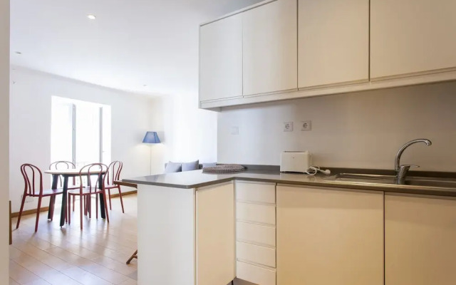 Cosy Almirante by Homing