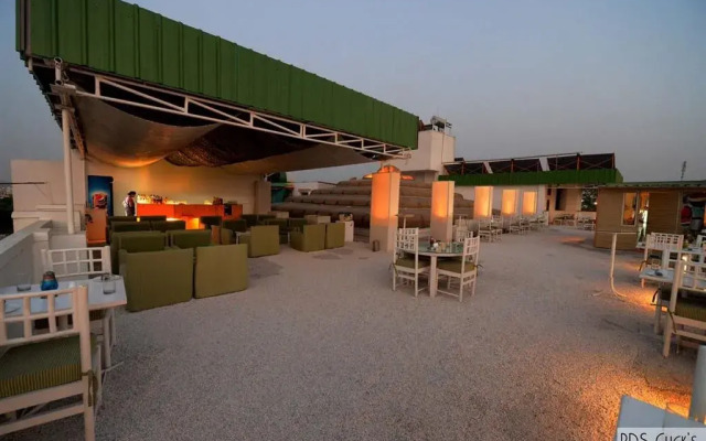 Golden Tulip Udaipur