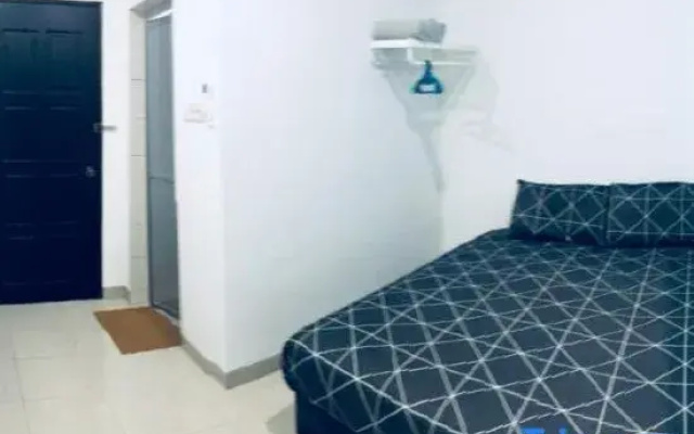 LunaStay (Shared Common Area)