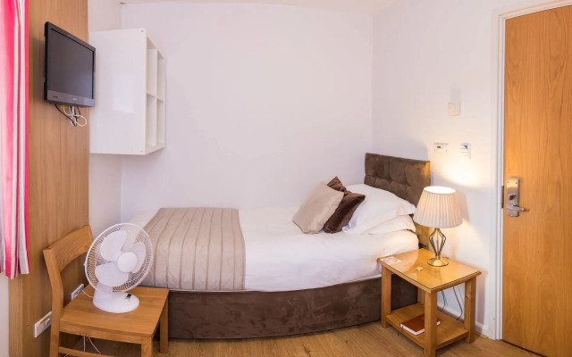 Courtyard Hotel