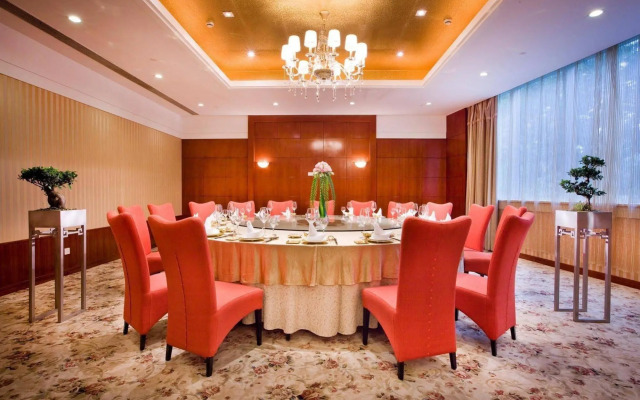 Jiaxing Sunshine Hotel