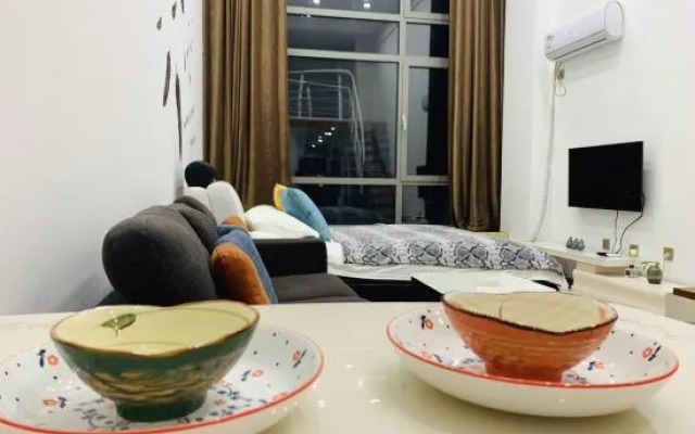 Huludao 1314 Light Luxury Homestay